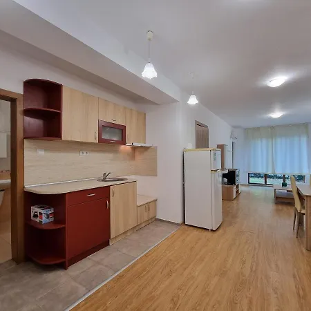 Apartment 2- South With Terrace Sweti Wlas